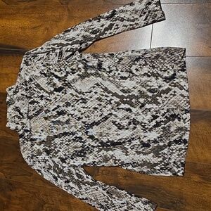 Like New DKNY Snake Print Turtleneck